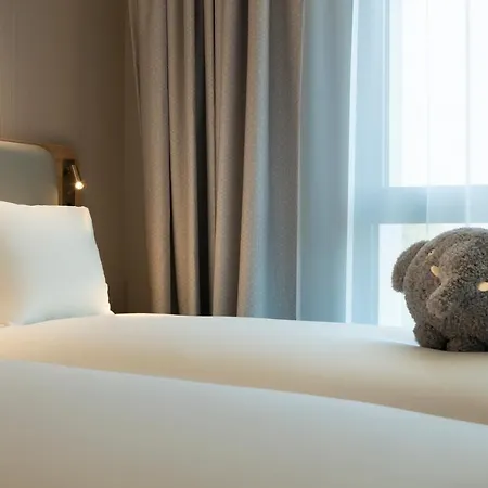 Hotel Express - Marne-la-vallee Val D'europe By Ihg