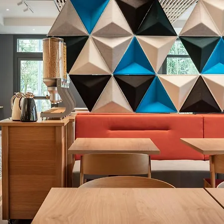 Express - Marne-la-vallee Val D'europe By Ihg Hotel